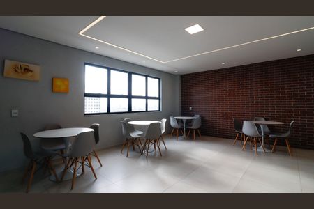 Apartamento para alugar com 41m², 2 quartos e sem vaga Apartamento para alugar com 41m², 2 quartos e sem vagaÁrea comum - Salão de festas