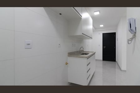 Apartamento para alugar com 41m², 2 quartos e sem vaga Apartamento para alugar com 41m², 2 quartos e sem vagaCozinha e Área de Serviço