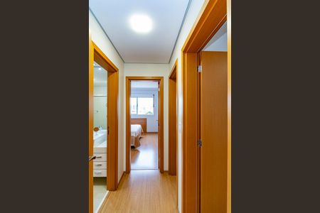 Apartamento à venda com 83m², 3 quartos e 2 vagas Apartamento à venda com 83m², 3 quartos e 2 vagasCorredor