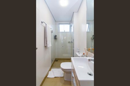 Apartamento à venda com 83m², 3 quartos e 2 vagas Apartamento à venda com 83m², 3 quartos e 2 vagasBanheiro da Suíte