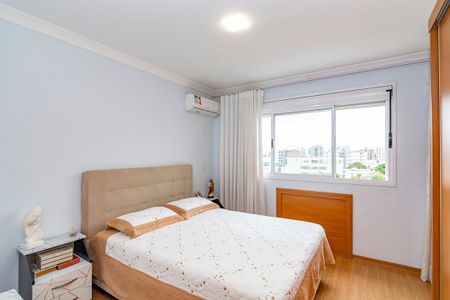 Apartamento à venda com 83m², 3 quartos e 2 vagas Apartamento à venda com 83m², 3 quartos e 2 vagasSuíte