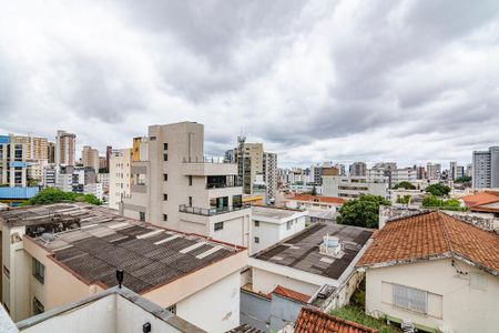 Apartamento à venda com 83m², 3 quartos e 2 vagas Apartamento à venda com 83m², 3 quartos e 2 vagasSuíte