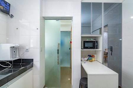 Apartamento à venda com 83m², 3 quartos e 2 vagas Apartamento à venda com 83m², 3 quartos e 2 vagasCozinha