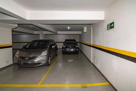 Apartamento à venda com 83m², 3 quartos e 2 vagas Apartamento à venda com 83m², 3 quartos e 2 vagasGaragem