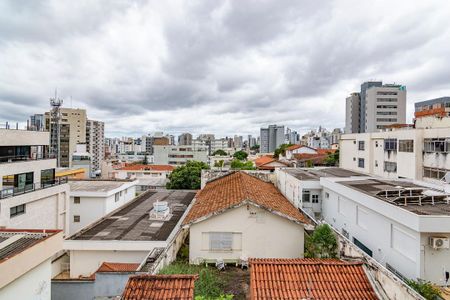 Apartamento à venda com 83m², 3 quartos e 2 vagas Apartamento à venda com 83m², 3 quartos e 2 vagasSuíte