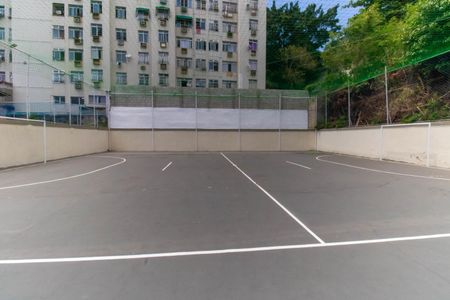 Apartamento à venda com 81m², 2 quartos e 1 vagaÁrea comum