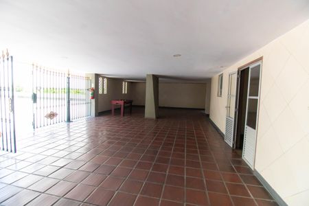 Apartamento à venda com 81m², 2 quartos e 1 vagaÁrea comum