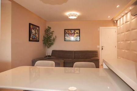 Apartamento à venda com 110m², 3 quartos e 2 vagas Apartamento à venda com 110m², 3 quartos e 2 vagasFoto 04