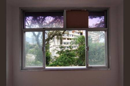 Apartamento à venda com 119m², 2 quartos e sem vaga