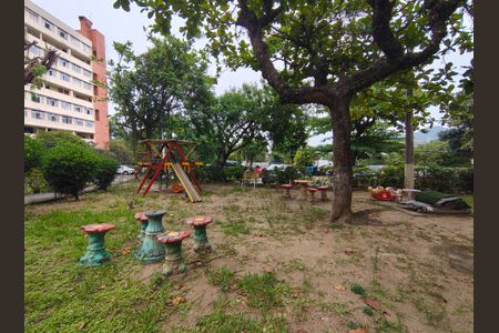 Apartamento à venda com 119m², 2 quartos e sem vaga