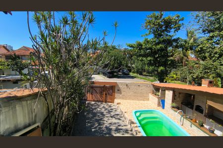 Casa de condomínio à venda com 300m², 5 quartos e 2 vagasSacada da Suíte 2