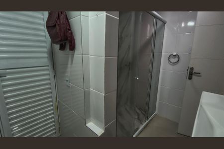 Casa de condomínio à venda com 300m², 5 quartos e 2 vagasBanheiro Social 