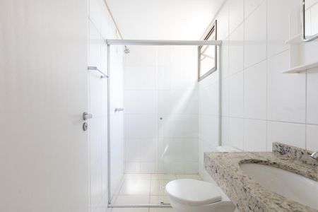 Apartamento para alugar com 69m², 2 quartos e 1 vagaBanheiro Social