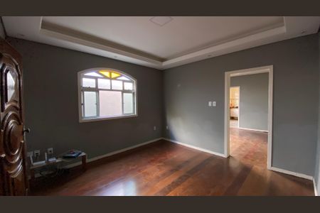 sala  de casa para alugar com 2 quartos, 172m² em Senhora de Fátima, Betim