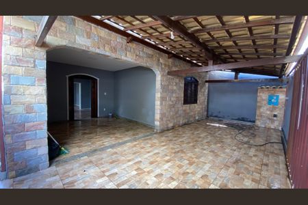 Casa para alugar com 172m², 2 quartos e 2 vagasgaragem 