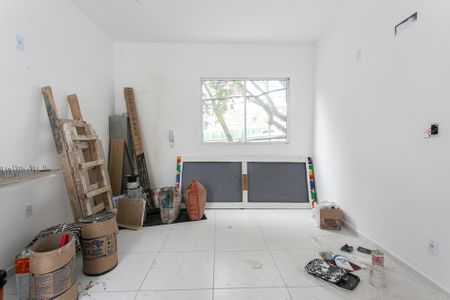 Apartamento à venda com 42m², 2 quartos e sem vaga Apartamento à venda com 42m², 2 quartos e sem vagaSala