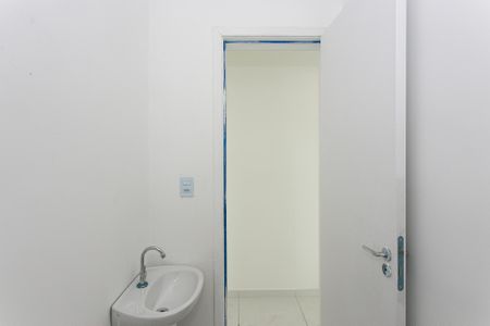 Apartamento à venda com 42m², 2 quartos e sem vaga Apartamento à venda com 42m², 2 quartos e sem vagaBanheiro