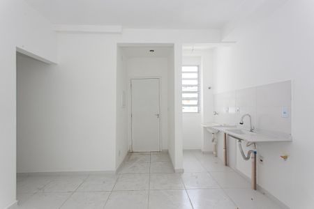 Apartamento à venda com 42m², 2 quartos e sem vaga Apartamento à venda com 42m², 2 quartos e sem vagaSala