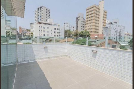 Apartamento à venda com 140m², 3 quartos e 3 vagasTerraço
