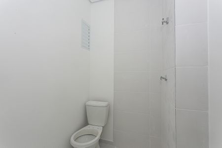 Apartamento à venda com 42m², 2 quartos e sem vaga Apartamento à venda com 42m², 2 quartos e sem vagaBanheiro