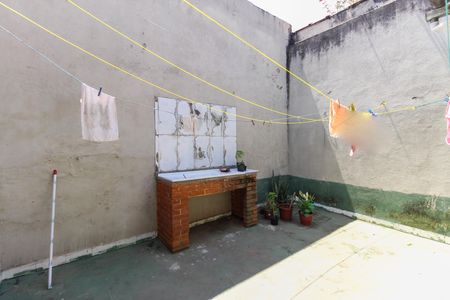 Casa à venda com 97m², 2 quartos e 2 vagas Casa à venda com 97m², 2 quartos e 2 vagasQuintal