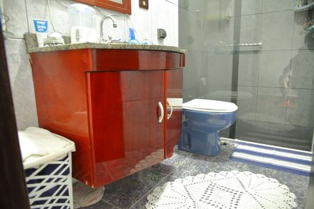 Casa à venda com 158m², 2 quartos e 1 vagaBanheiro 