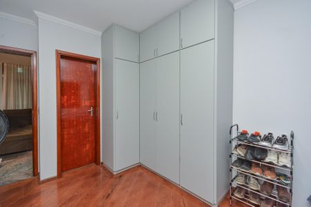 Casa à venda com 399m², 4 quartos e 6 vagasSuíte