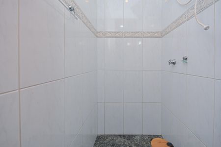 Casa à venda com 399m², 4 quartos e 6 vagasBanheiro 4