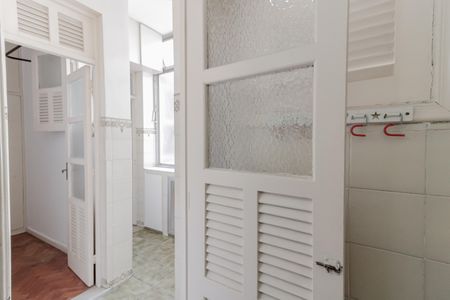 Apartamento para alugar com 160m², 3 quartos e sem vagaBanheiro de Serviço