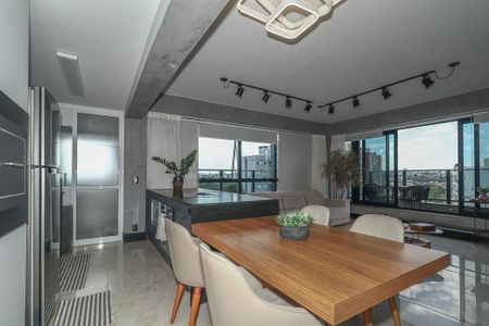 Apartamento para alugar com 128m², 2 quartos e 2 vagasCozinha