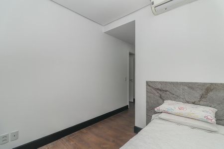 Apartamento para alugar com 128m², 2 quartos e 2 vagasQuarto 2 - Suíte