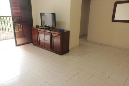 Sala de apartamento para alugar com 2 quartos, 120m² em Gonzaga, Santos
