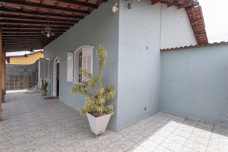 Casa à venda com 240m², 3 quartos e 4 vagasVaranda