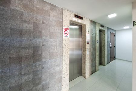 Apartamento para alugar com 60m², 2 quartos e 1 vagaHall de entrada