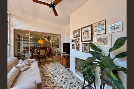 Casa para alugar com 188m², 3 quartos e 2 vagasSala 