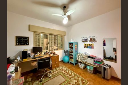 Casa para alugar com 188m², 3 quartos e 2 vagasQuarto 2