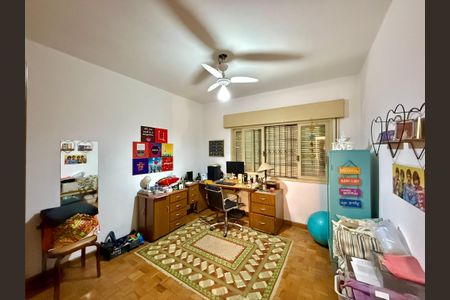 Casa para alugar com 188m², 3 quartos e 2 vagasQuarto 2