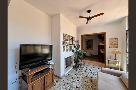 Casa para alugar com 188m², 3 quartos e 2 vagasSala 