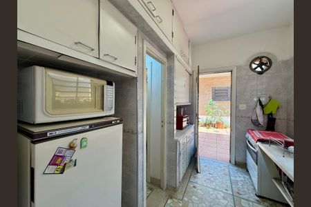 Casa para alugar com 188m², 3 quartos e 2 vagasCozinha 