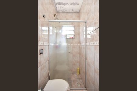 Casa à venda com 320m², 3 quartos e 2 vagasBanheiro