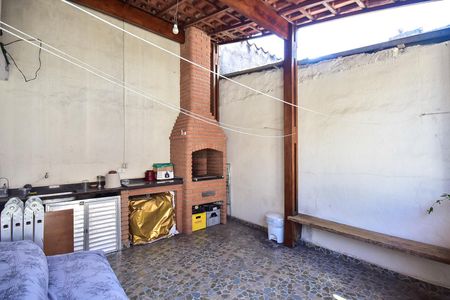 Casa à venda com 320m², 3 quartos e 2 vagasChurrasqueira