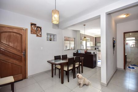 Sala de casa à venda com 3 quartos, 320m² em Super Quadra Morumbi, São Paulo