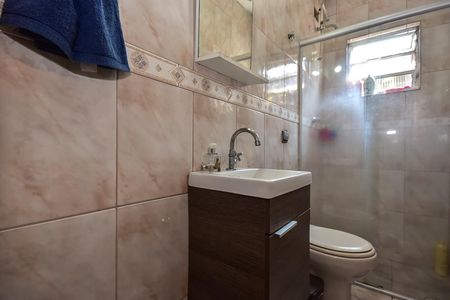 Casa à venda com 320m², 3 quartos e 2 vagasBanheiro