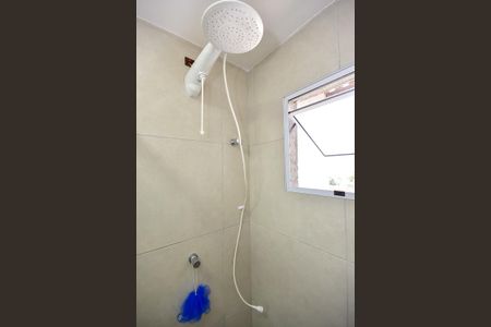 Casa à venda com 320m², 3 quartos e 2 vagasChuveiro do Banheiro