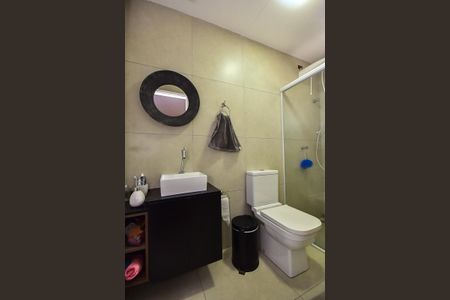 Casa à venda com 320m², 3 quartos e 2 vagasBanheiro