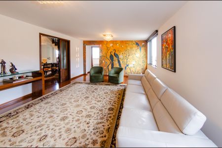 Apartamento à venda com 260m², 5 quartos e 3 vagasSala