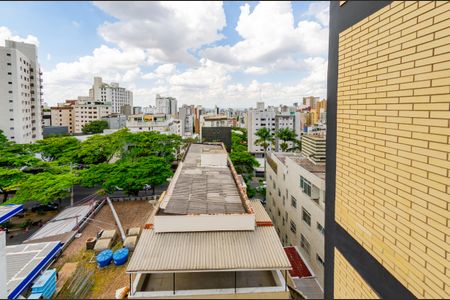 Apartamento à venda com 260m², 5 quartos e 3 vagasVista