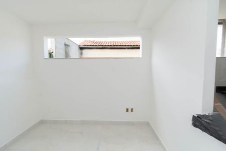 Sala de casa para alugar com 1 quarto, 90m² em Novo Eldorado, Contagem