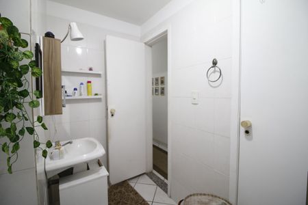Apartamento à venda com 67m², 2 quartos e 1 vagaBanheiro da Suíte 2 - Banheiro social 