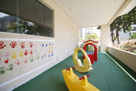 Apartamento à venda com 67m², 2 quartos e 1 vagaÁrea comum - Playground